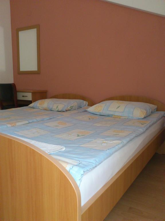 Ivanoski Studios And Guest Rooms Ochrid Pokoj fotografie